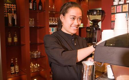 Coffee maker Hospitality Standards Institute cropped B4030