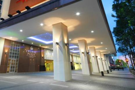 Crowne Plaza Auckland2