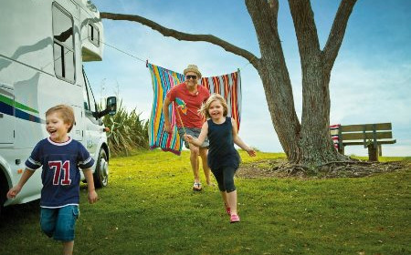 Freedom camping KEA Campers