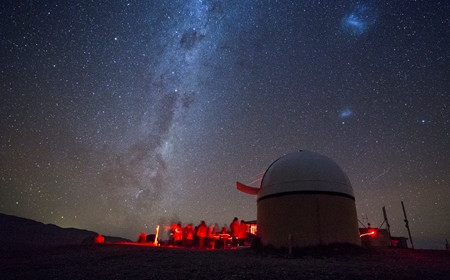 Earth Sky Stargazing By Maki Yanagimachi Oct 2017
